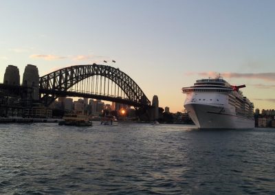 Sydney welcomes a Cruise Ship - Harbour Bridge